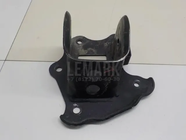 Кронштейн задней балки для  Ford C-MAX 2003-2010