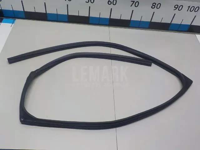 Уплотнитель стекла двери для  FOTON S085 2020
