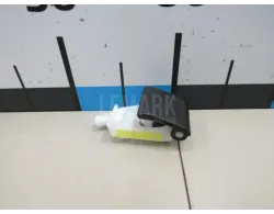 Ручка открывания капота