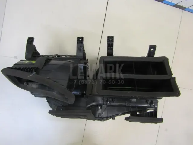 Корпус отопителя для  Cadillac BLS 2006-2010