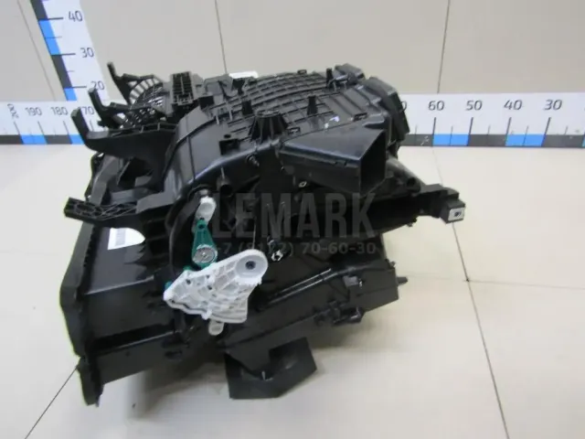 Корпус отопителя для  Cadillac BLS 2006-2010