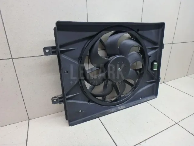 Вентилятор радиатора для  Ford Escape EUR 2007-2009