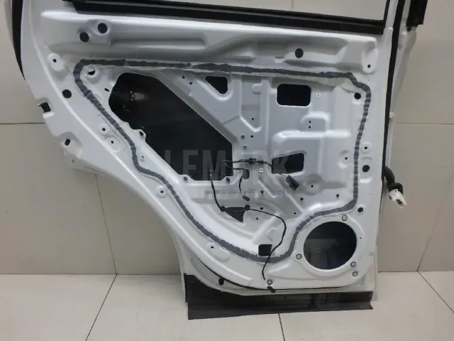 Дверь задняя левая для  Ford Grand C-MAX 2010-2019