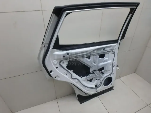 Дверь задняя левая для  Ford Grand C-MAX 2010-2019