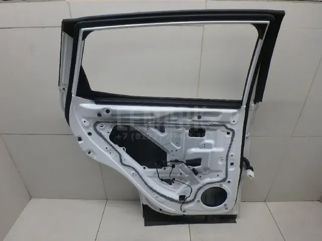 Дверь задняя левая для  Ford Grand C-MAX 2010-2019
