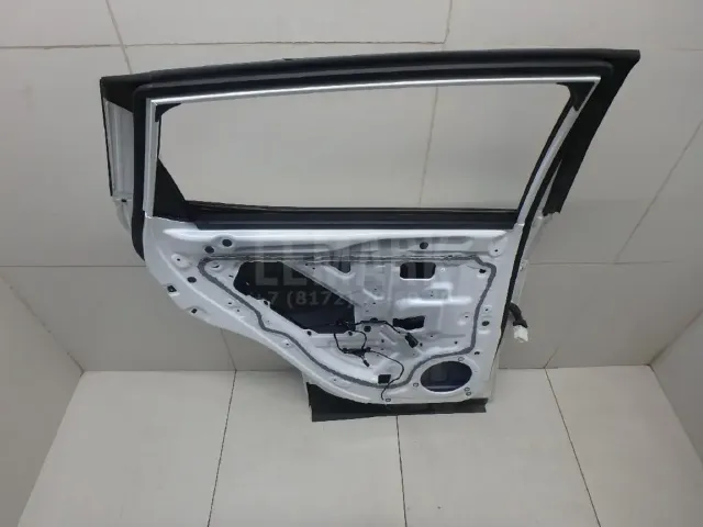 Дверь задняя левая для  Ford Grand C-MAX 2010-2019