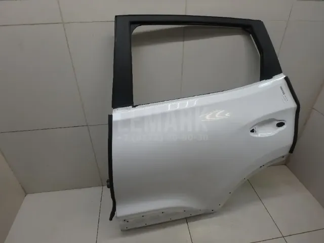 Дверь задняя левая для  Chrysler LHS/New Yorker 1993-1998