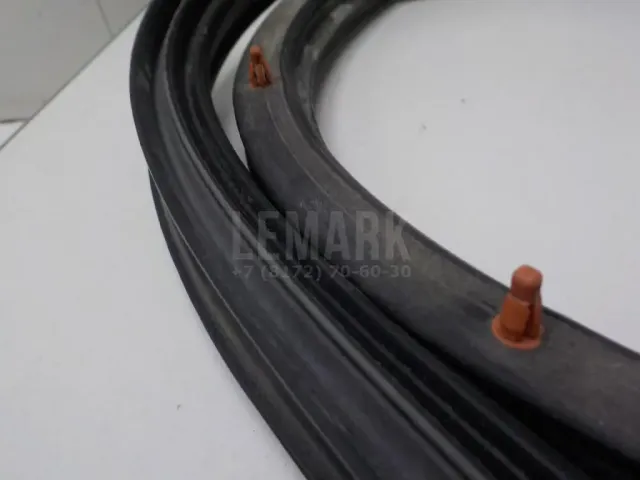 Уплотнитель двери для  Geely Emgrand EC7 (FE-1/2) 2011-2016