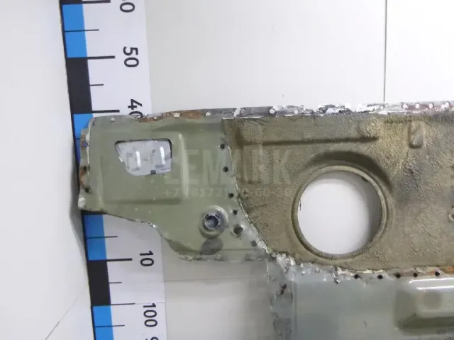 Ниша запасного колеса для  HOWO