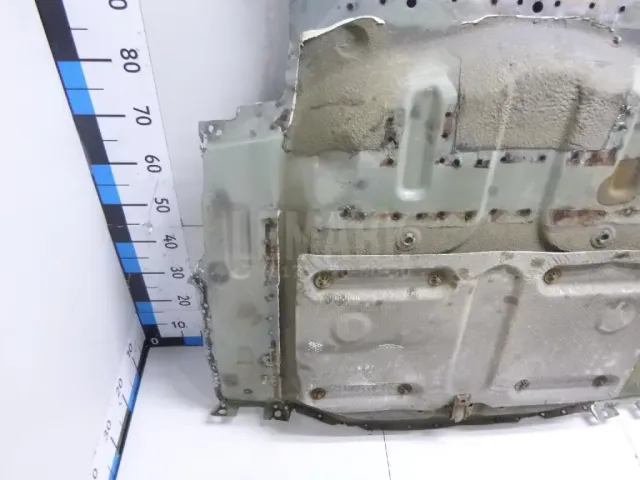 Ниша запасного колеса для  HOWO