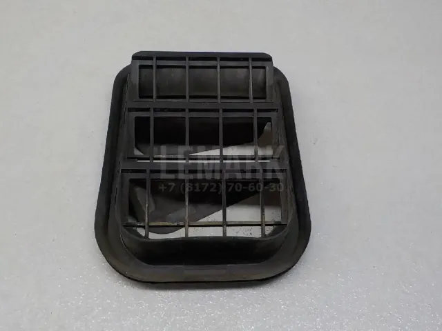 Решетка вентиляционная для  Chrysler Sebring/Dodge Stratus 2001-2007