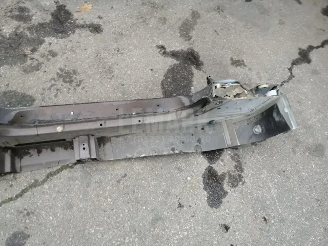 Порог со стойкой правый