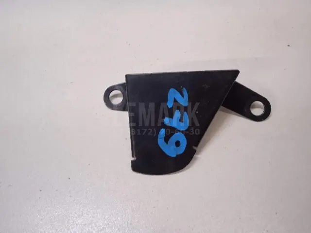 Заглушка КПП для  BMW 2-serie F22/F23/F87 2013-2020