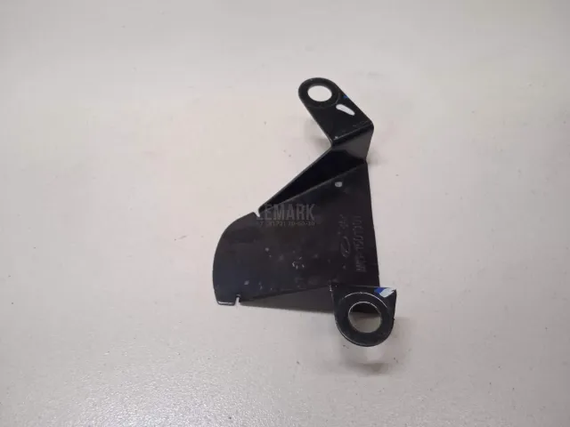 Заглушка КПП для  BMW 2-serie F22/F23/F87 2013-2020