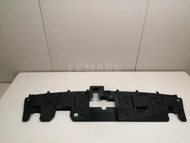 Кожух замка капота для  Cadillac Escalade II 2000-2006