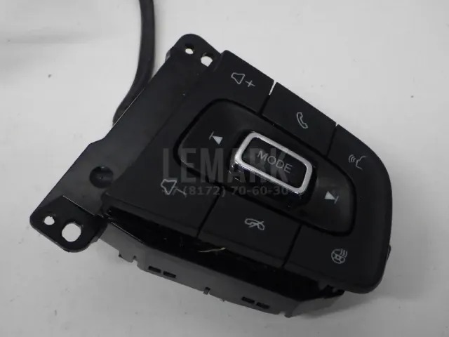 Блок кнопок для  Audi A8 [4D] 1994-1998
