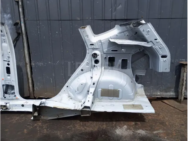 Кузовной элемент для  Citroen Xsara Picasso 1999-2010