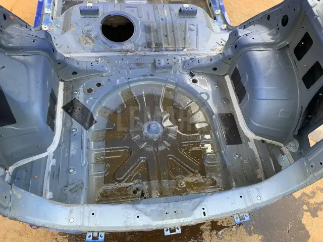 Кузовной элемент для  Fiat Punto II (188) 1999-2010