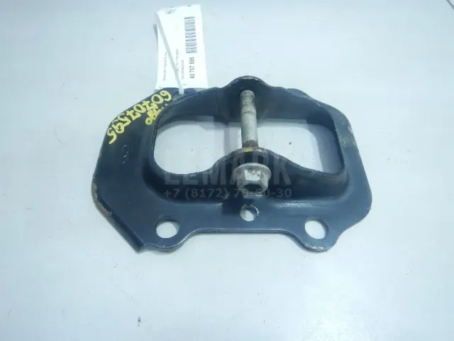 Кронштейн задней балки для  Great Wall Hover 2005-2010
