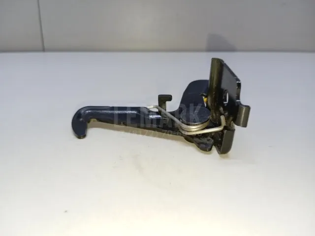 Крючок капота для  Dodge Journey 2008-2020