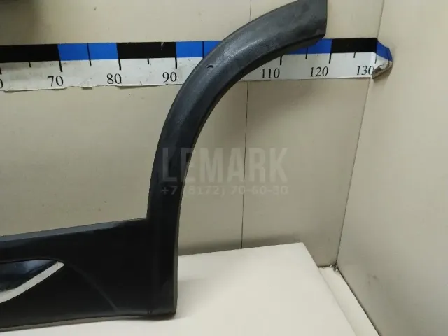 Накладка двери задней левой для  Ford Fiesta 2008-2019