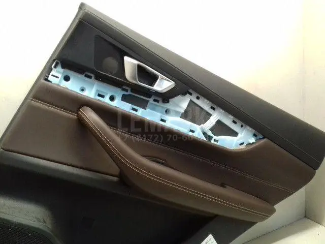 Обшивка двери задней правой для  DAF CF 2013