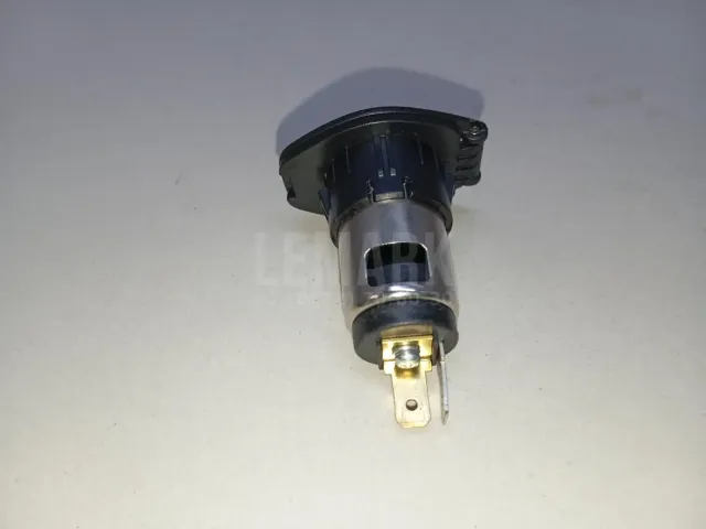 Розетка для  Ford Mondeo V 2015-2022