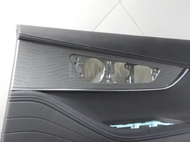 Обшивка двери задней правой для  Ford Edge 2007-2015