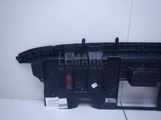 Кожух замка капота для  Chrysler Concord 0-1998