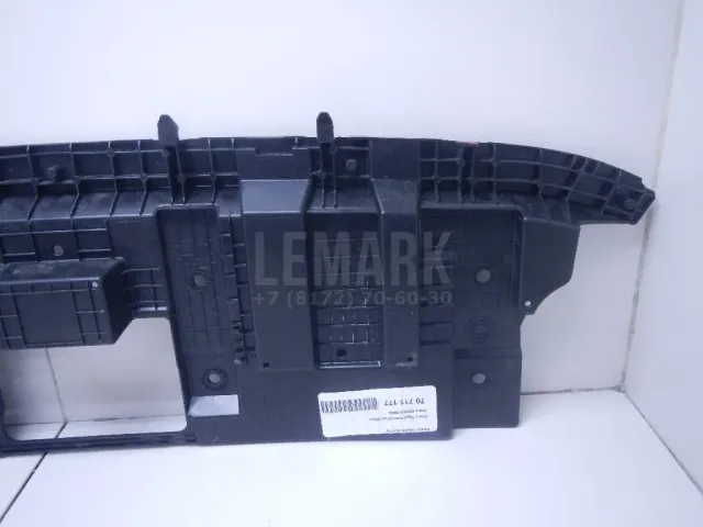 Кожух замка капота для  Chrysler Concord 0-1998