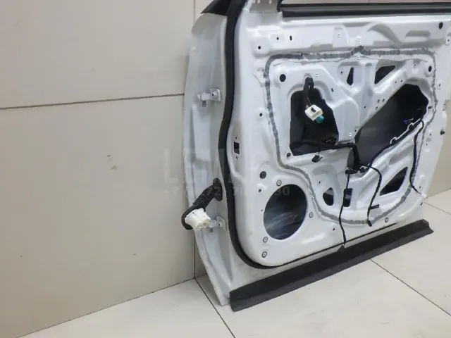 Дверь передняя правая для  Fiat Cinquecento 1991-1998