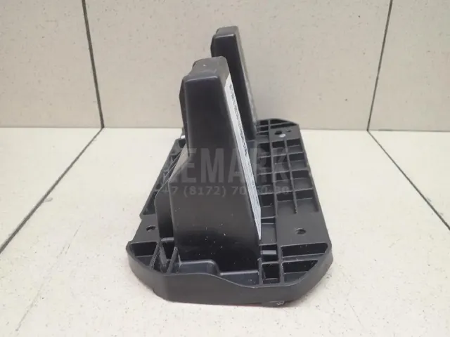 Кронштейн переднего бампера для  BMW X5 G05 2018