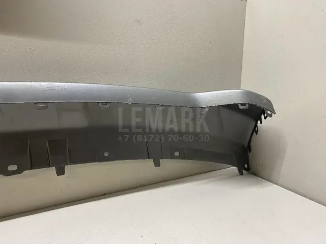 Накладка переднего бампера центральная для  Dodge Journey 2008-2020