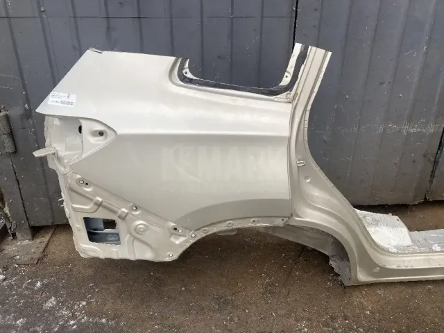 Крыло заднее правое для  BMW X5 E70 2007-2013
