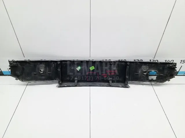Накладка переднего бампера центральная для  Astra HD 8 2005-2011