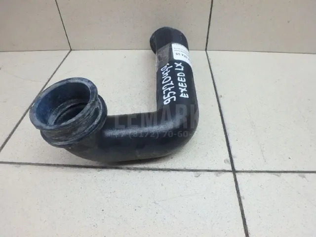 Патрубок интеркулера