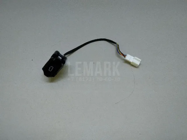 Кнопка открывания двери для  Citroen C8 2002-2014