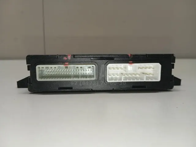 Блок электронный для  Chevrolet Tahoe V 2020