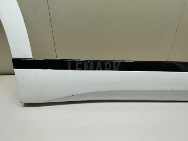 Накладка двери задней правой для  BMW X3 F25 2010-2017