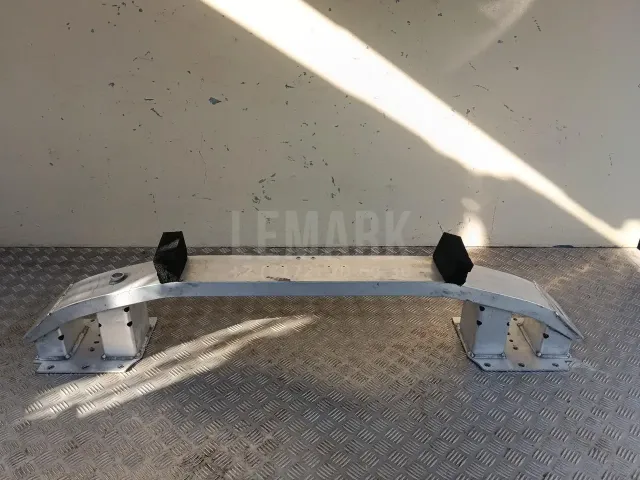 Усилитель переднего бампера для  BMW 4-serie F32/F33/F82 2012-2020