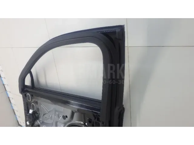 Дверь передняя правая для  Chevrolet Tahoe II 2000-2006