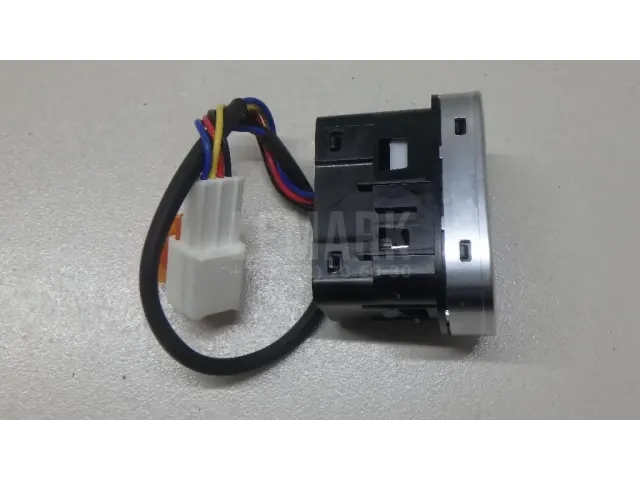 Кнопка открывания двери для  Ford Transit/Tourneo Connect 2002-2013