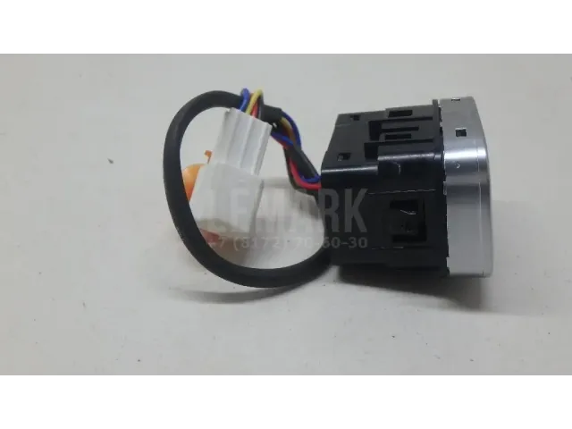Кнопка открывания двери для  Ford Transit/Tourneo Connect 2002-2013