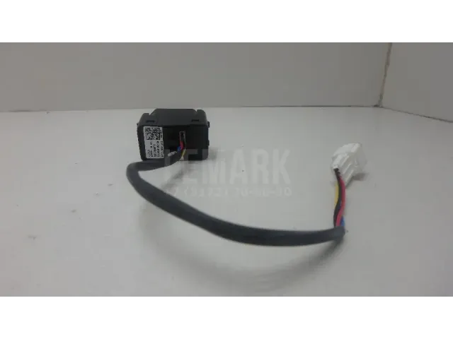 Кнопка открывания двери для  Fiat Stilo 2002-2010