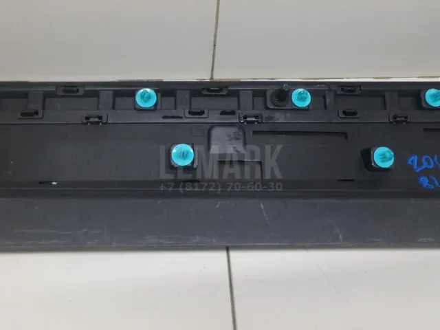 Накладка двери передней правой для  Chevrolet Captiva (C100) 2006-2010