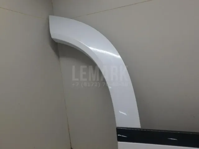 Накладка двери задней правой для  BMW X6 F16/F86 2014-2020