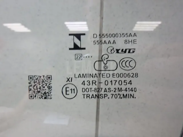 Стекло двери передней левой для  BMW i3 (I01) 2013-2022