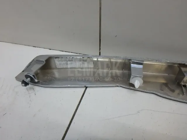 Молдинг двери
