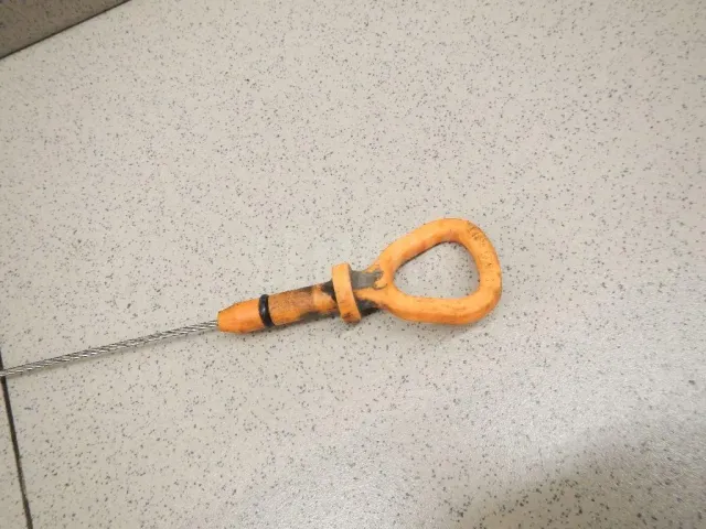 Щуп масляный