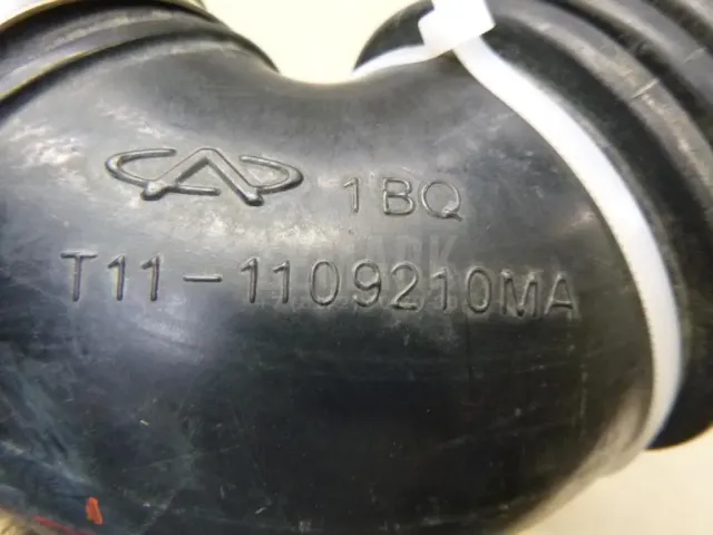 Патрубок воздушного фильтра для  Audi A4 [B5] 1994-2001